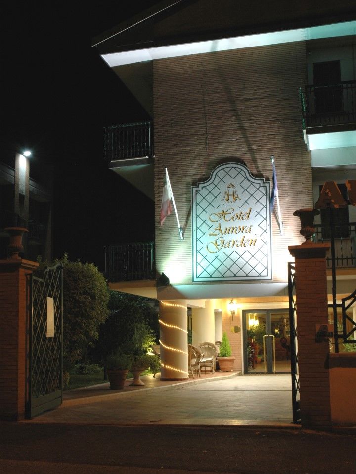 Hotel Aurora Garden Rom Exterior foto